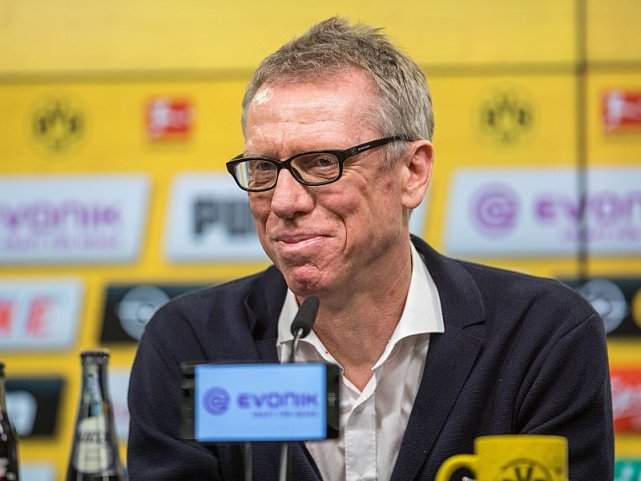 关于美因茨主教练下课，球队寻求新帅接任的信息