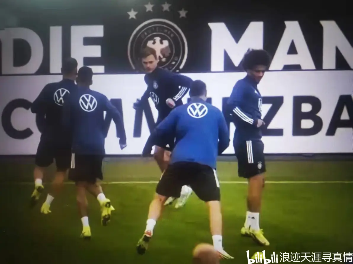 包含德国队实力碾压对手，轻松夺得胜利的词条