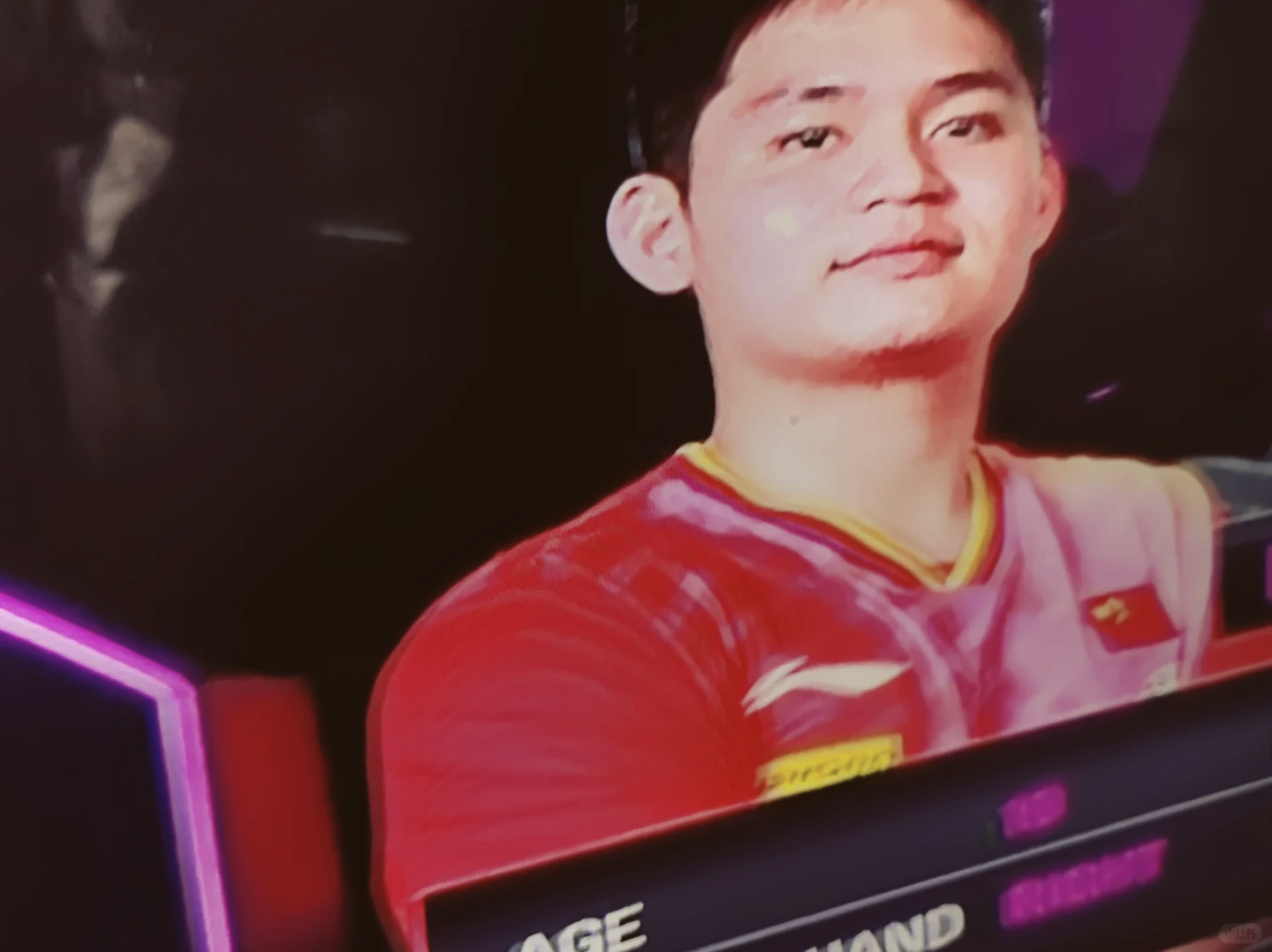 精彩对决，双雄争霸展现超凡实力