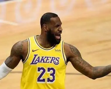 开云体育APP下载-凯尔特人横扫公牛，晋级东部半决赛