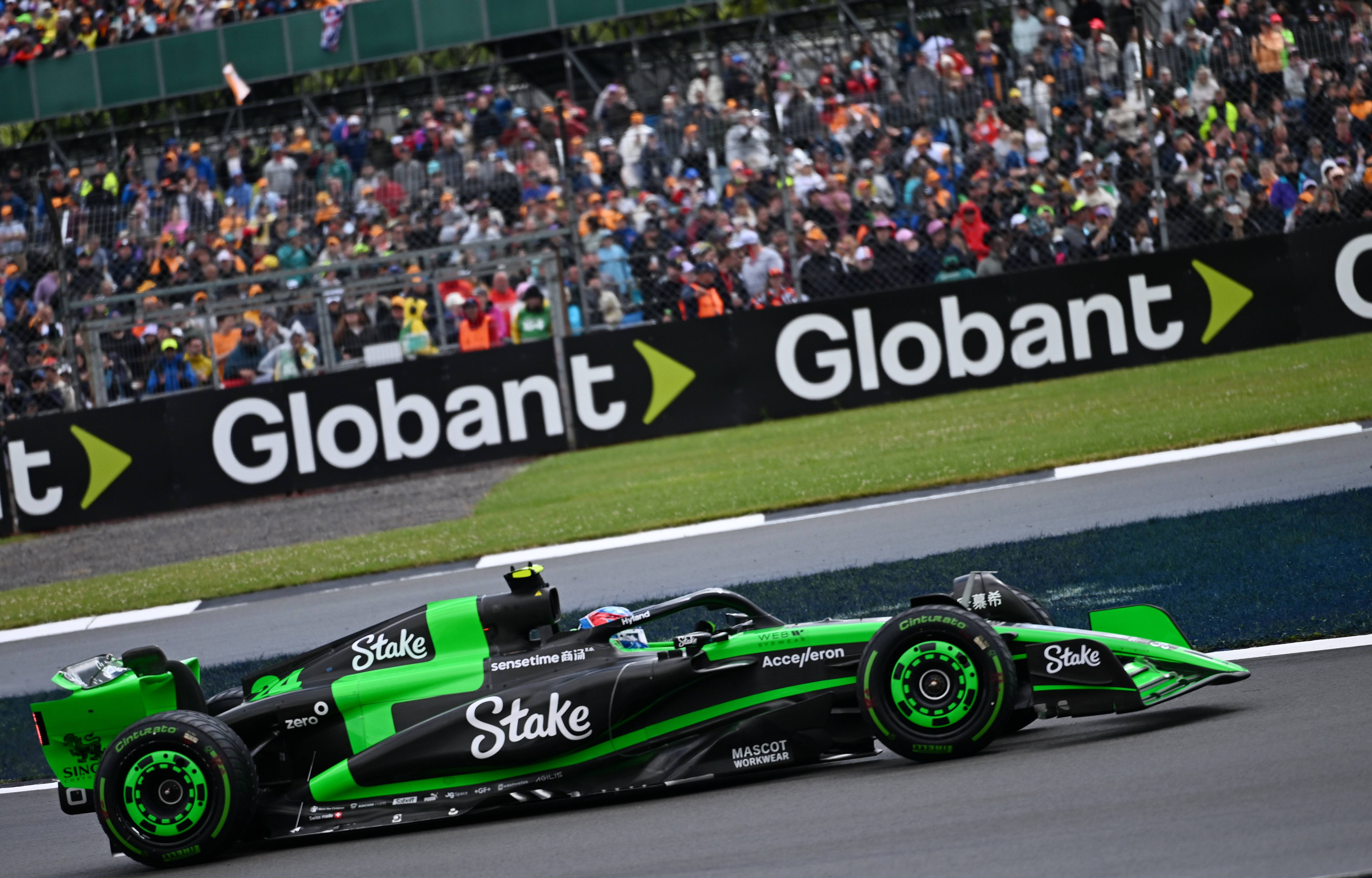 红牛车队横扫索伯车队，周冠宇统治全场的简单介绍