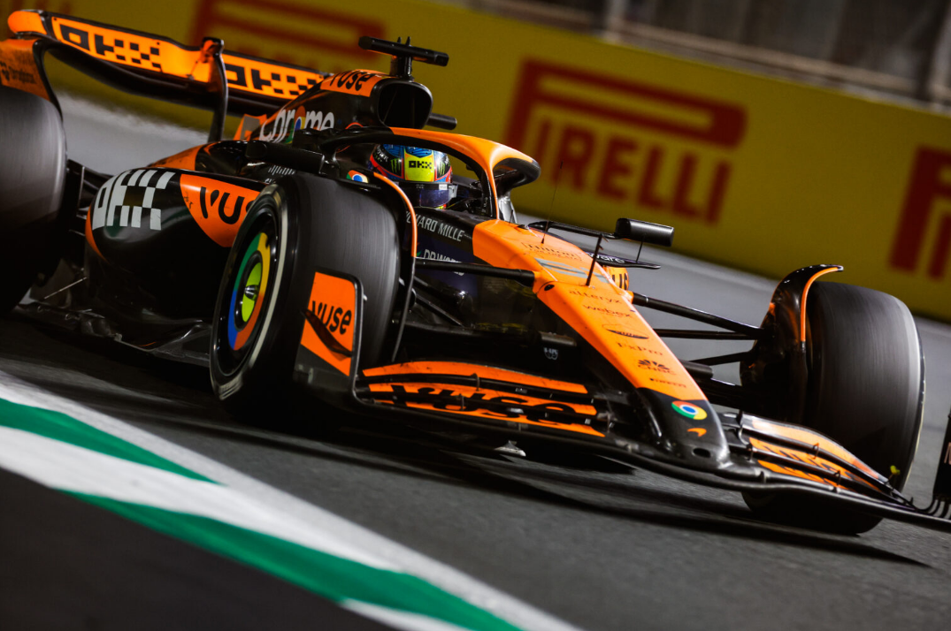 阿斯顿马丁险胜红牛车队，皮亚斯特里刷新纪录的简单介绍